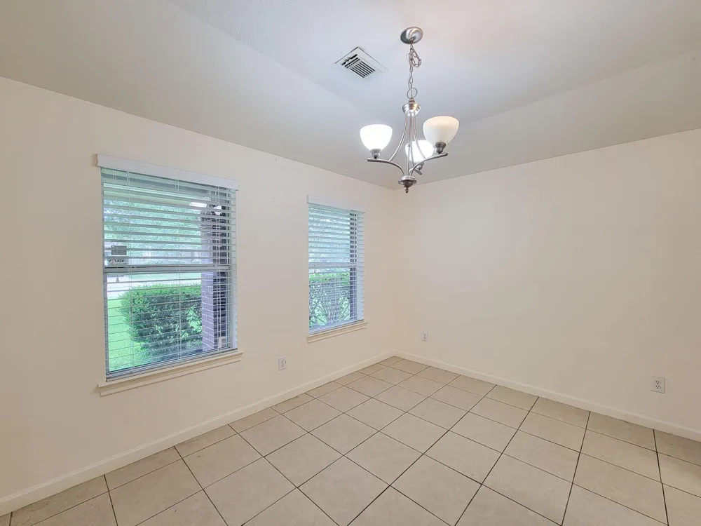 3010 Stonecross Lane Dickinson, TX 77539
