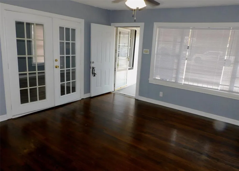 816 Avenue A South Houston, TX 77587