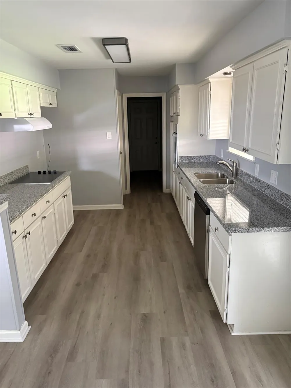1402 Bellaire Boulevard Alvin, TX 77511