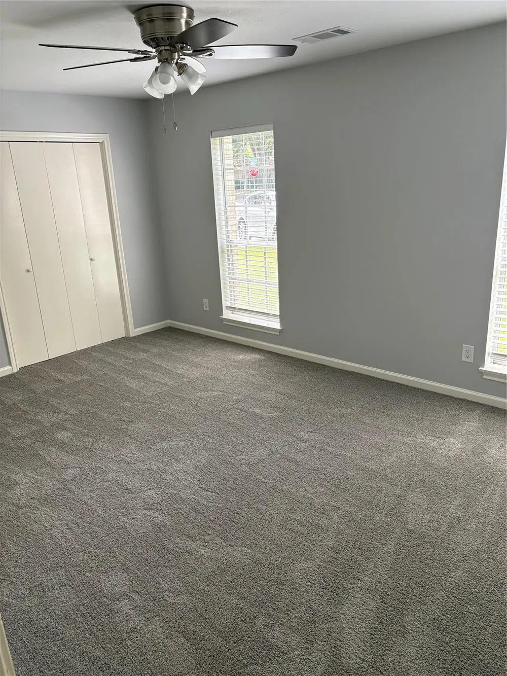 1402 Bellaire Boulevard Alvin, TX 77511