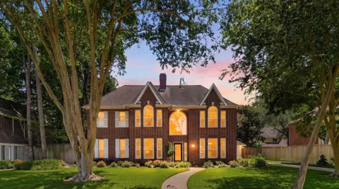 1014 Pinewood Lane