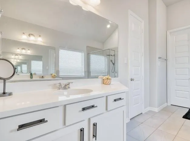 11802 Autumn Leaf Drive Mont Belvieu, TX 77535