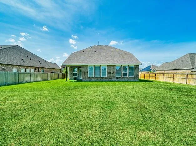11802 Autumn Leaf Drive Mont Belvieu, TX 77535