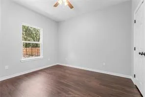 1913 Marshall Avenue Bryan, TX 77803