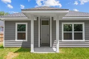 1913 Marshall Avenue Bryan, TX 77803
