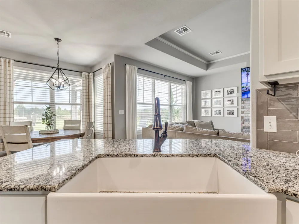 33 Dylan Drive Inola, OK 74036