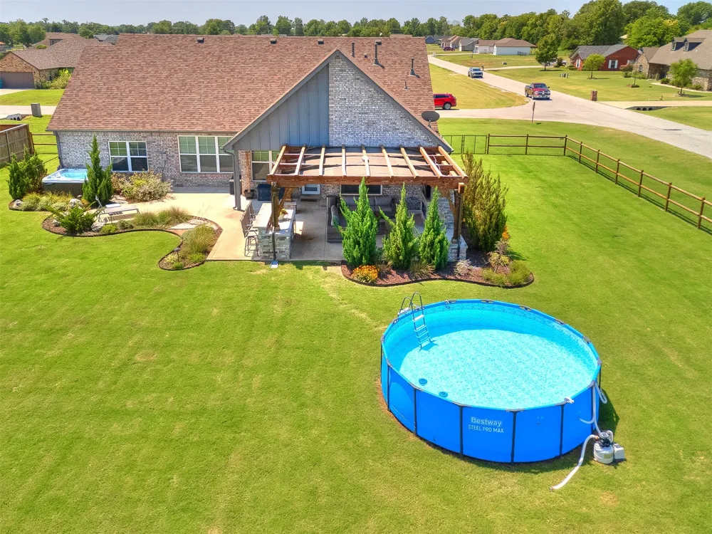 33 Dylan Drive Inola, OK 74036