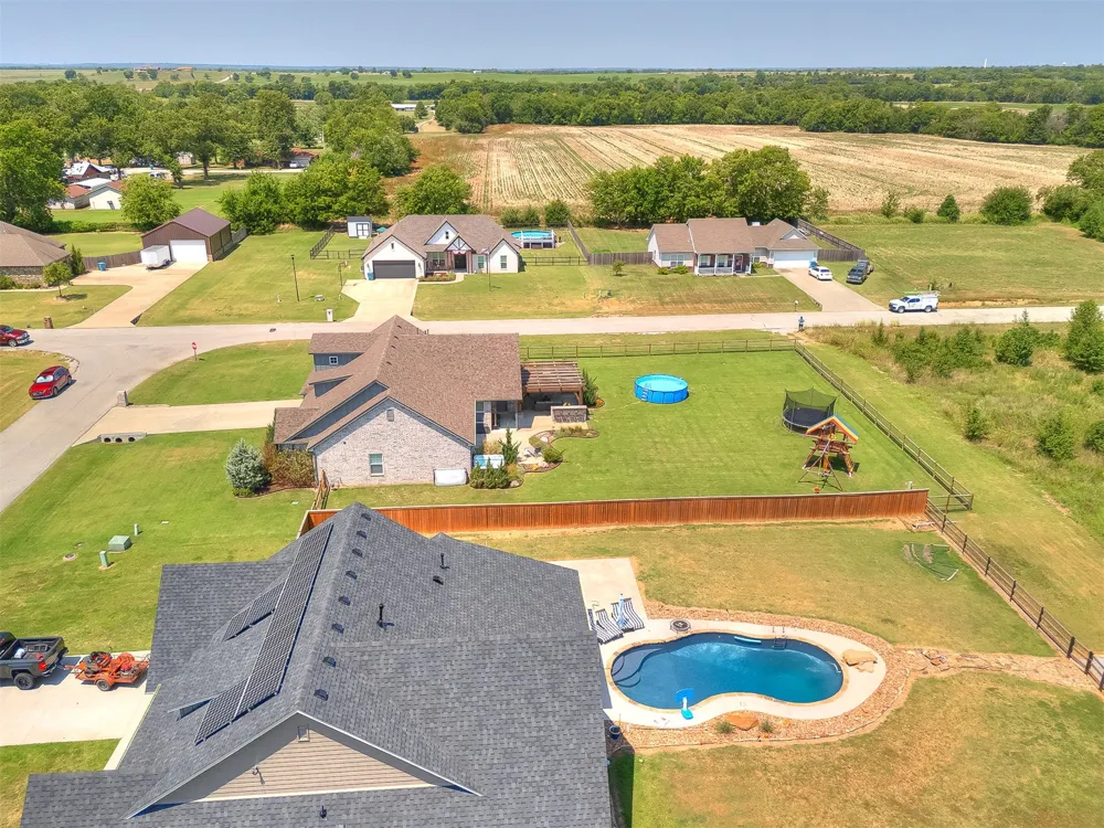 33 Dylan Drive Inola, OK 74036