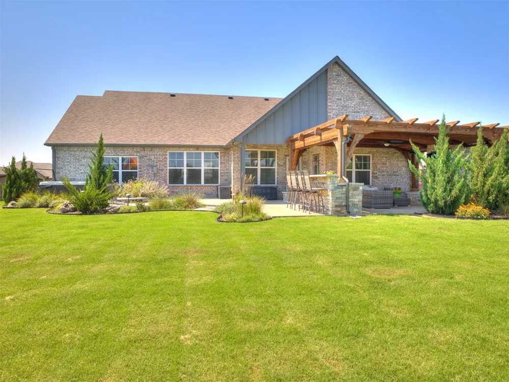 33 Dylan Drive Inola, OK 74036