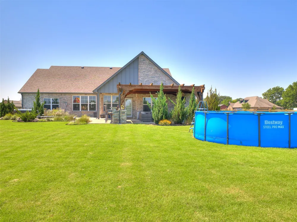 33 Dylan Drive Inola, OK 74036