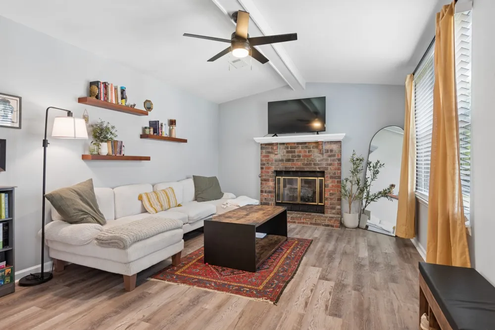 3100 Casa Ct Nashville, TN 37214