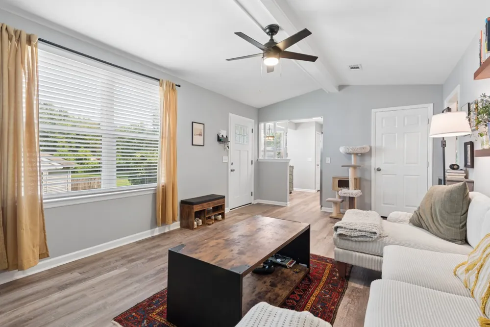 3100 Casa Ct Nashville, TN 37214