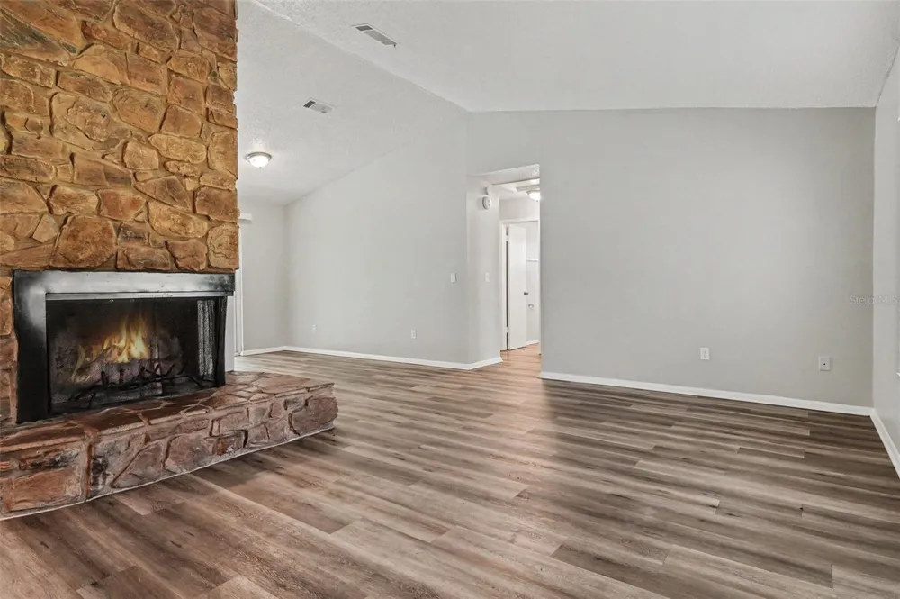 629 ALTON ROAD Winter Springs, FL 32708