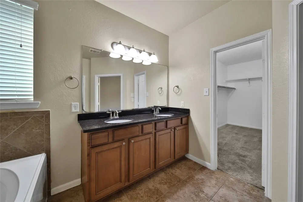 25208 Forest Ledge Dr Porter, TX 77365