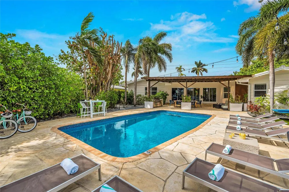 1700 Marietta Drive Fort Lauderdale, FL 33316