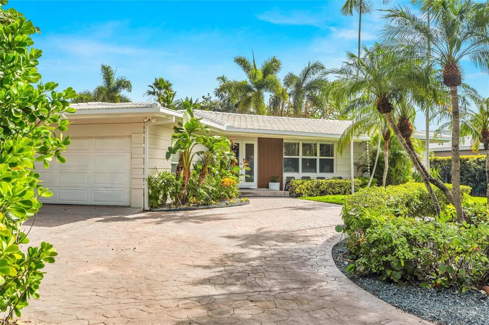 1700 Marietta Drive Fort Lauderdale, FL 33316