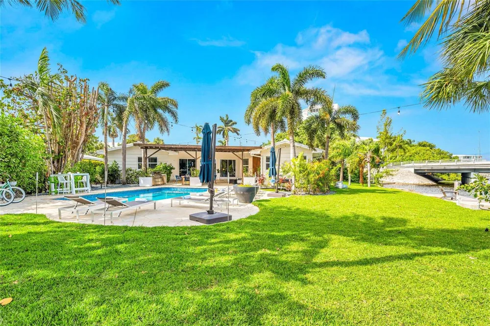 1700 Marietta Drive Fort Lauderdale, FL 33316
