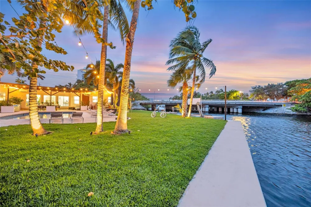 1700 Marietta Drive Fort Lauderdale, FL 33316