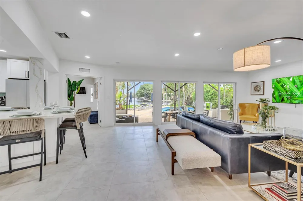 1700 Marietta Drive Fort Lauderdale, FL 33316