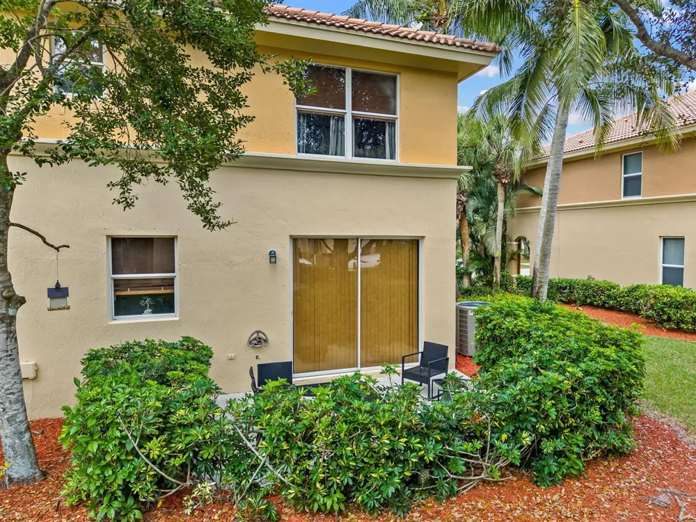 123 Wakulla Springs Way Royal Palm Beach, FL 33411