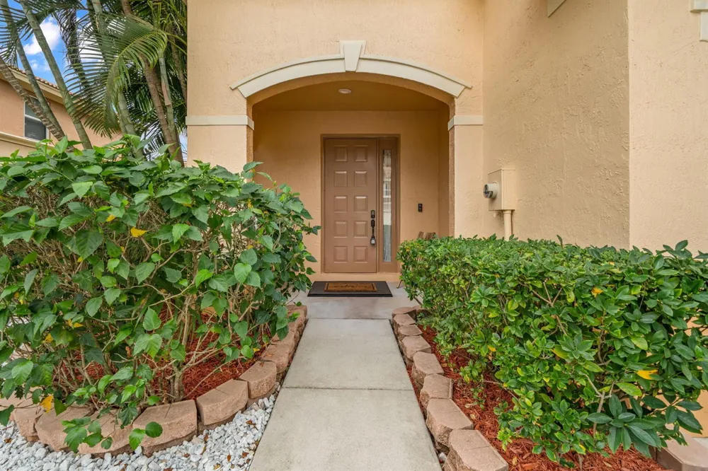123 Wakulla Springs Way Royal Palm Beach, FL 33411