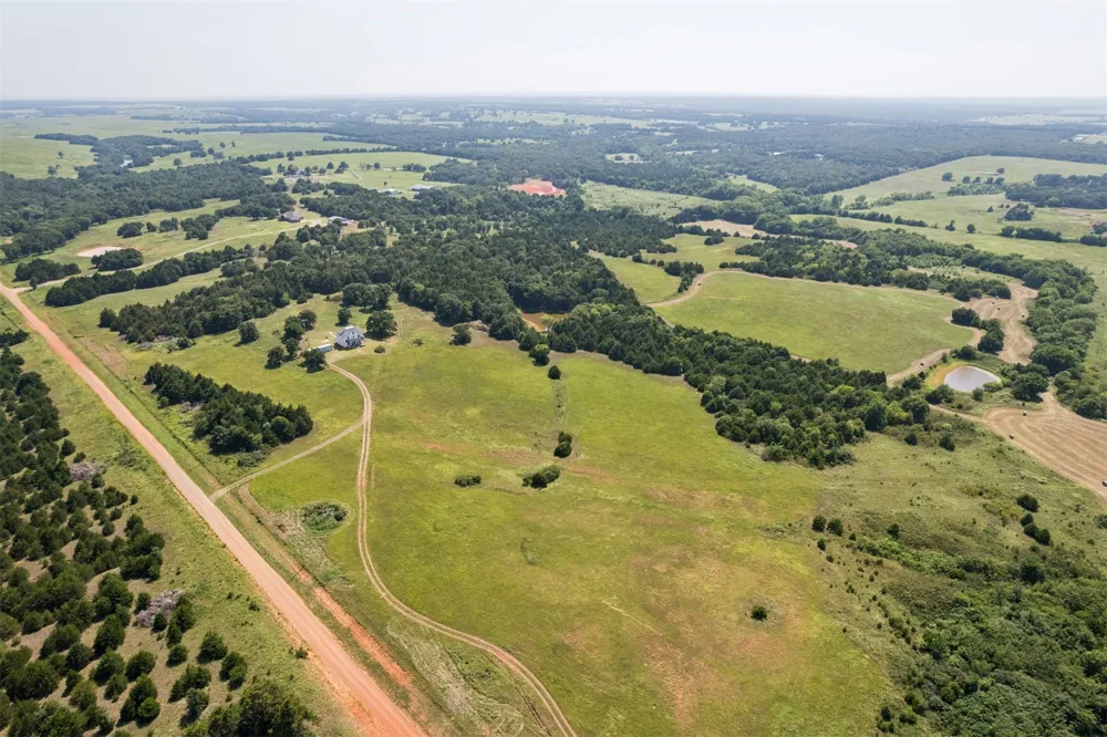 760261 S 3310 ROAD Perkins, OK 74059