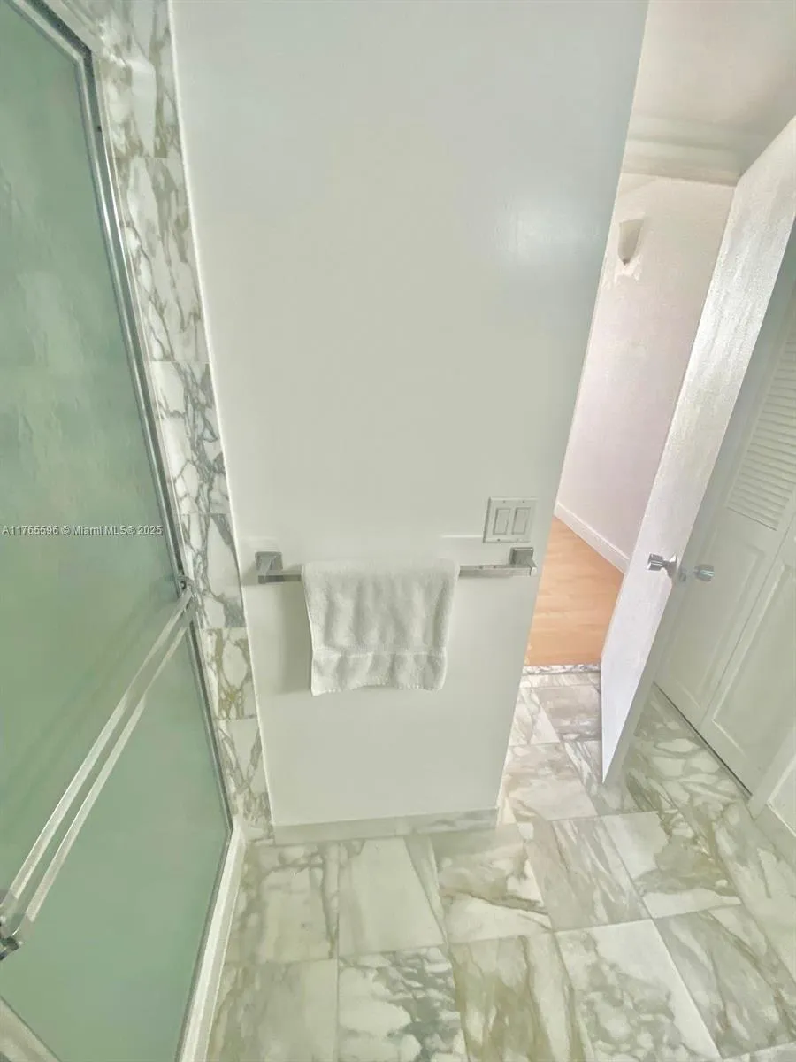 9801 Collins Ave #8M Bal Harbour, FL 33154