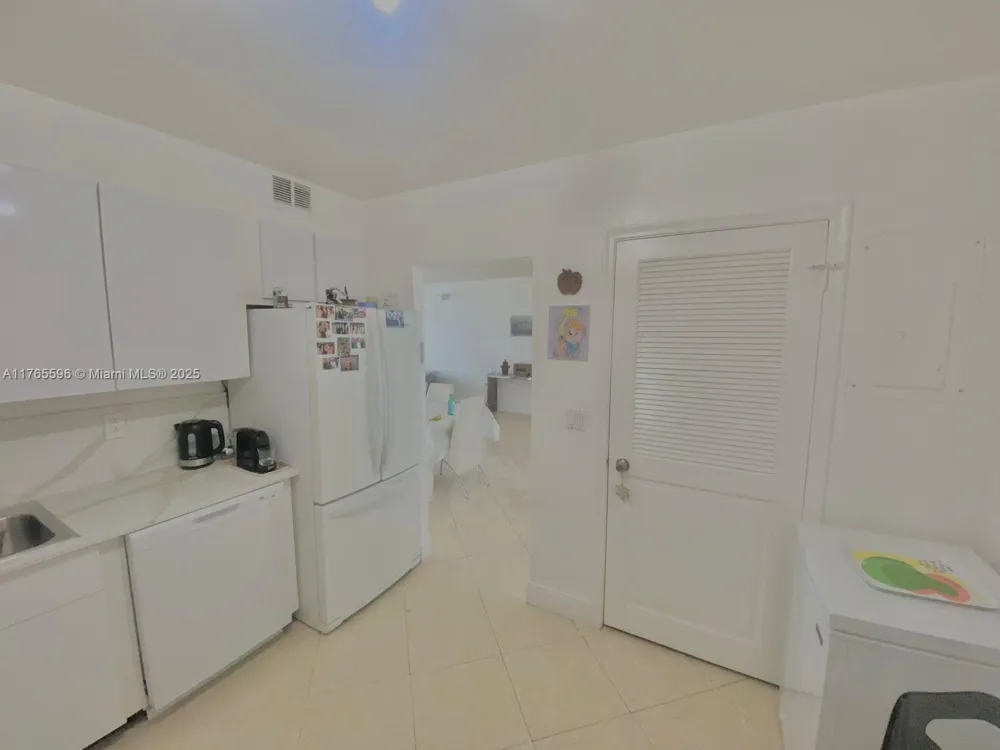 9801 Collins Ave #8M Bal Harbour, FL 33154