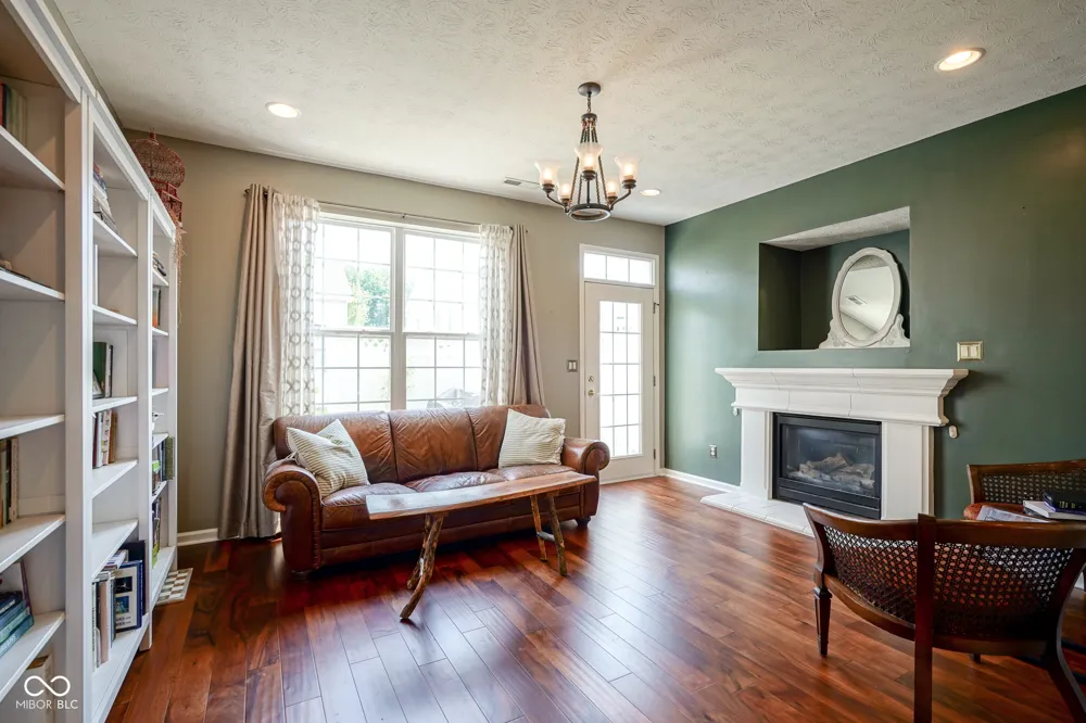 13535 Molique Boulevard Fishers, IN 46037
