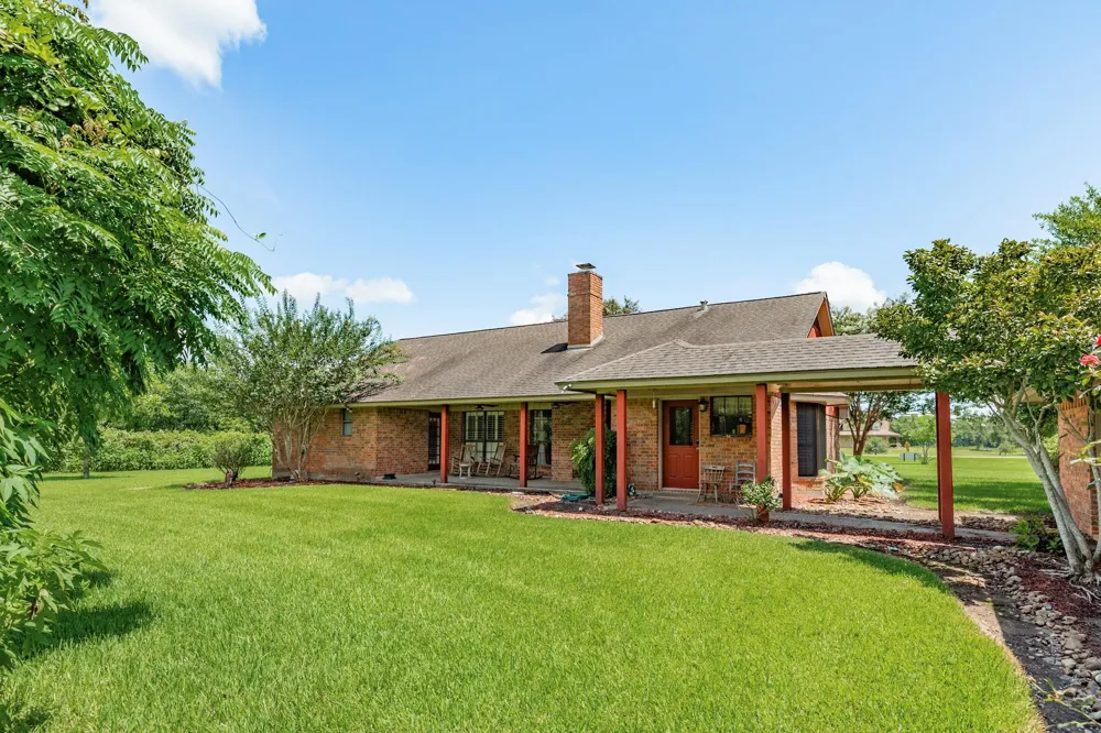 2910 County Road 519 Brazoria, TX 77422