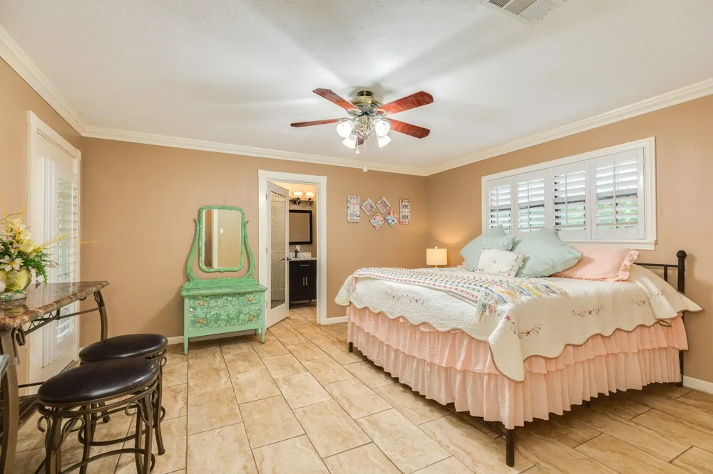 2910 County Road 519 Brazoria, TX 77422