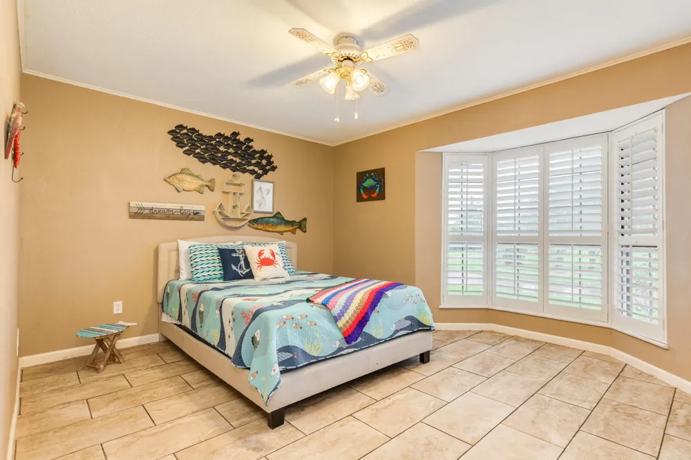 2910 County Road 519 Brazoria, TX 77422
