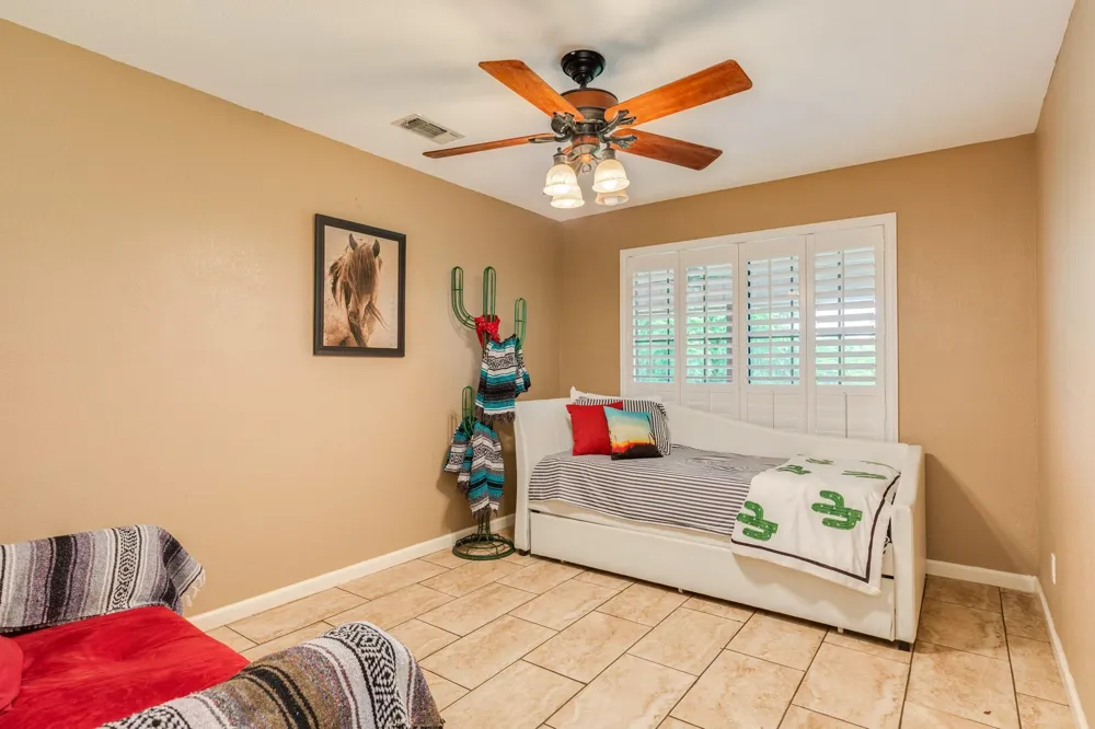 2910 County Road 519 Brazoria, TX 77422