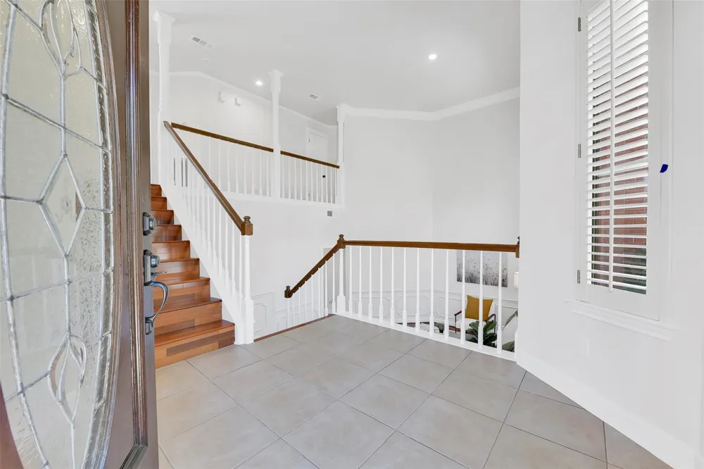 202 Victoria Way Friendswood, TX 77546