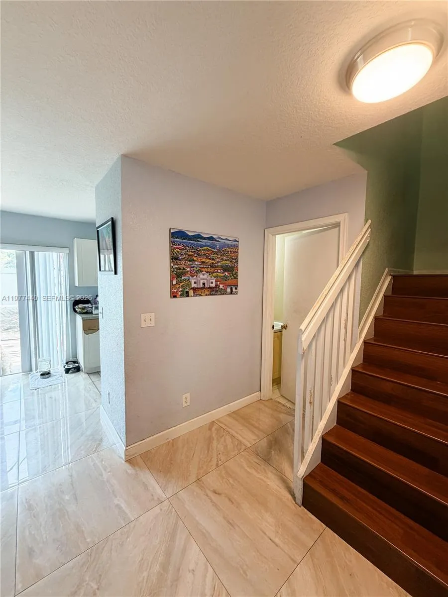2323 SW 85Way Miramar, FL 33025