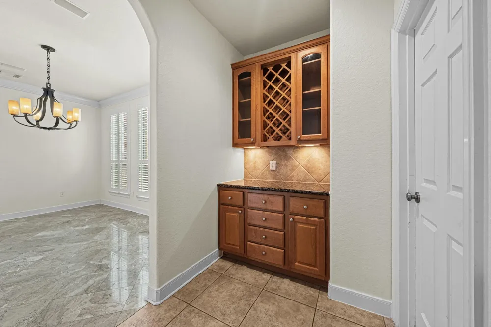 6118 Durango Bay Lane Houston, TX 77041