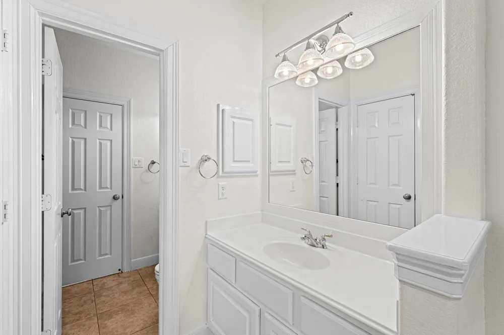 6118 Durango Bay Lane Houston, TX 77041