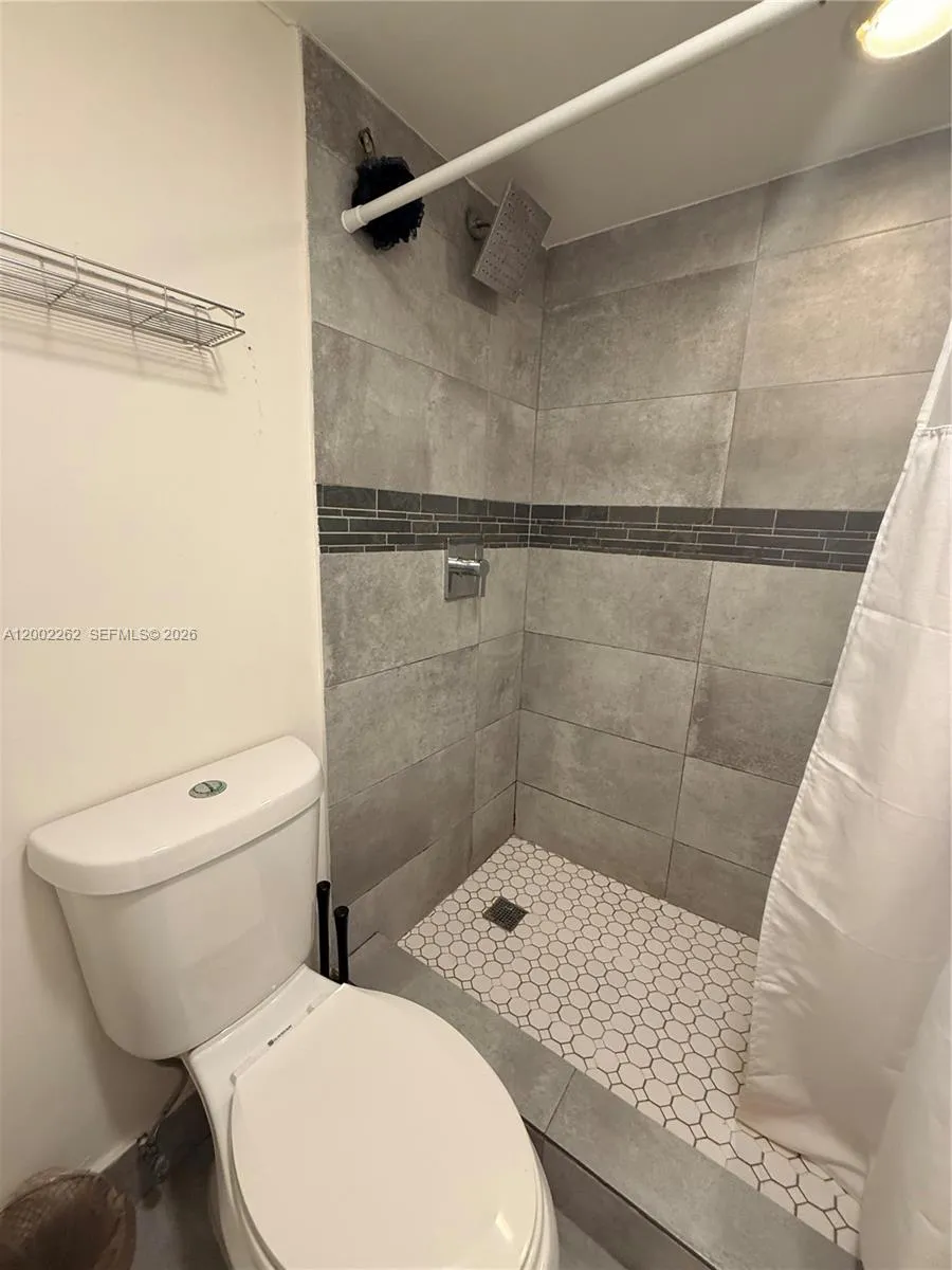 Address Not Shown Davie, FL 33324