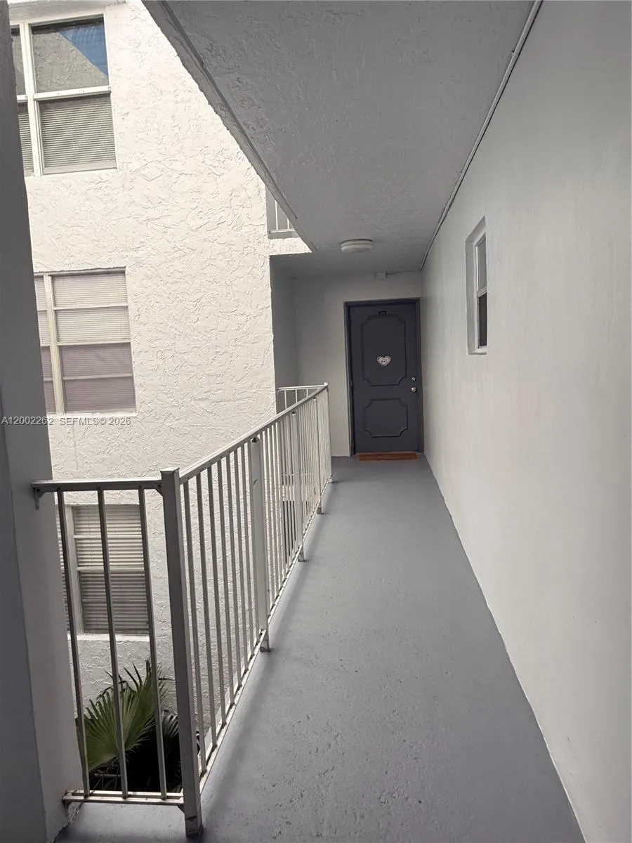 Address Not Shown Davie, FL 33324