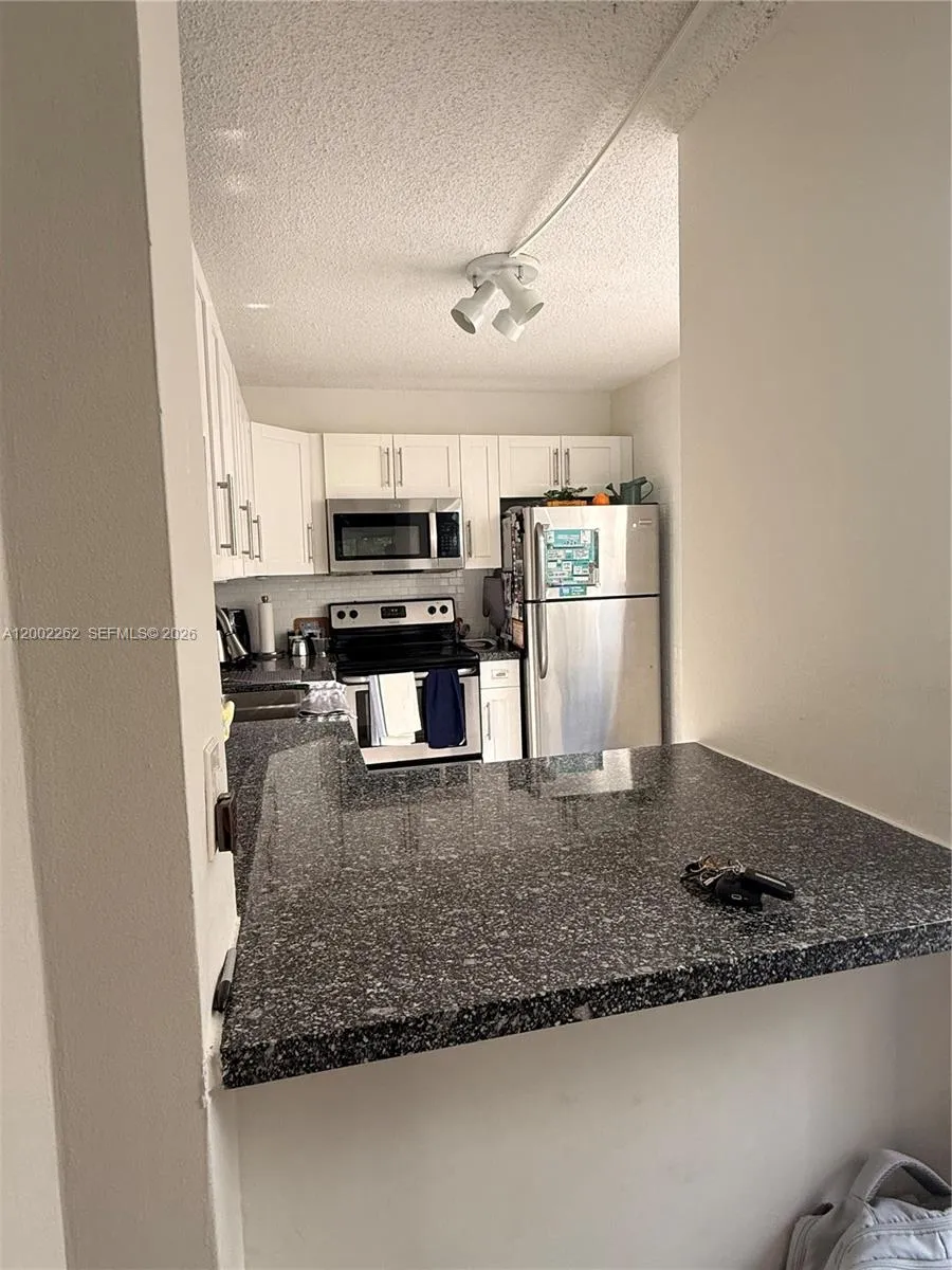 Address Not Shown Davie, FL 33324