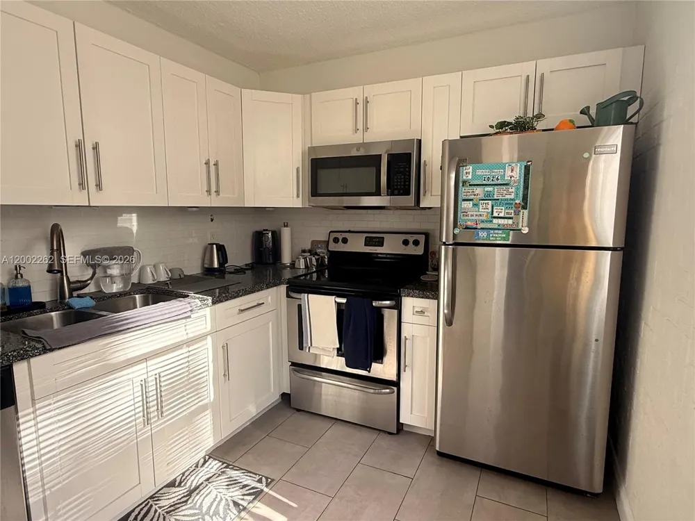 Address Not Shown Davie, FL 33324