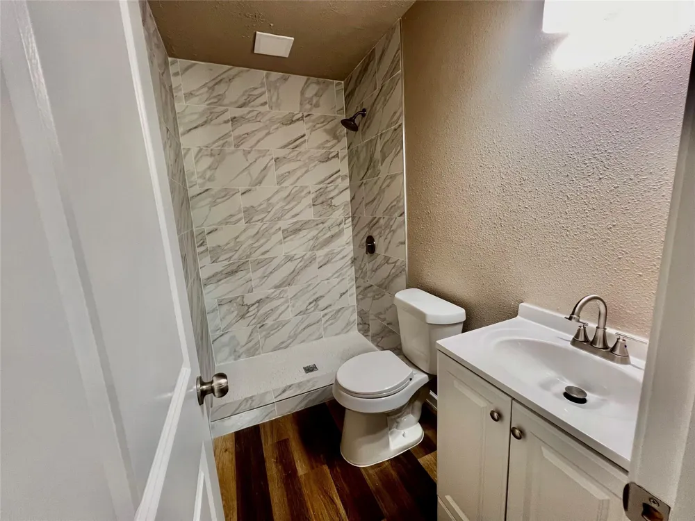 2307 Windsor Lane Pasadena, TX 77506