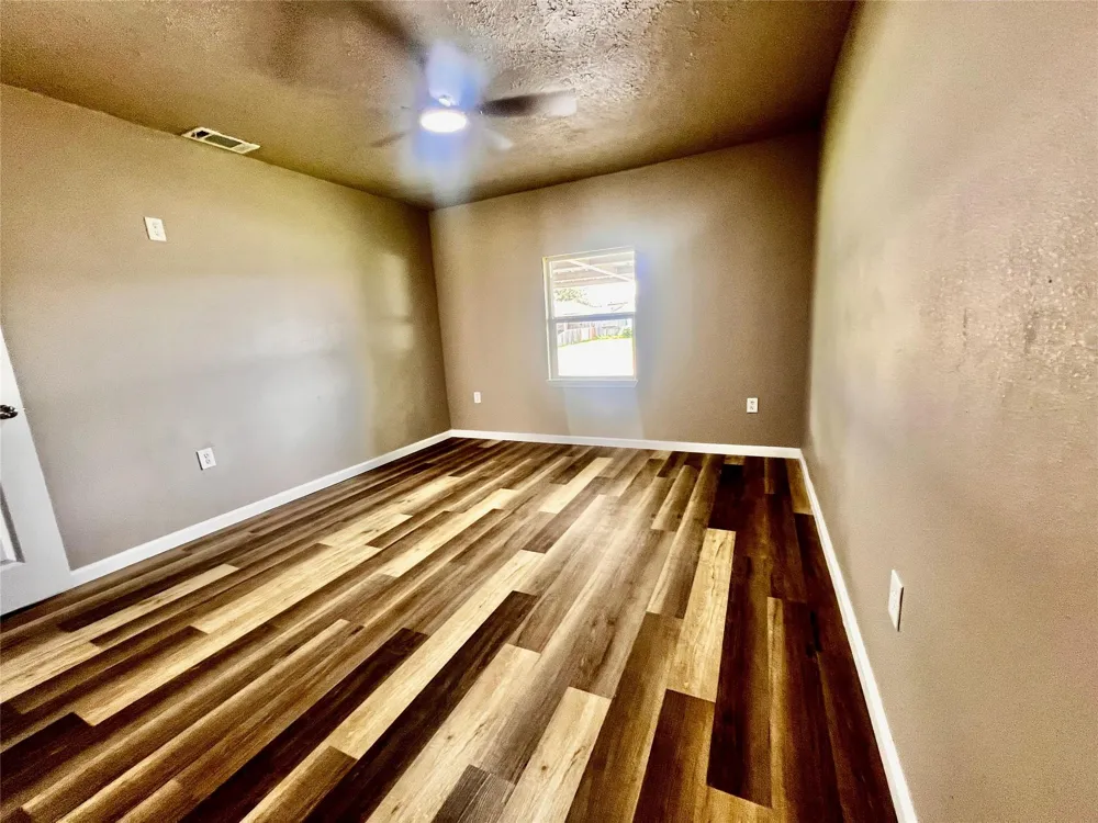 2307 Windsor Lane Pasadena, TX 77506