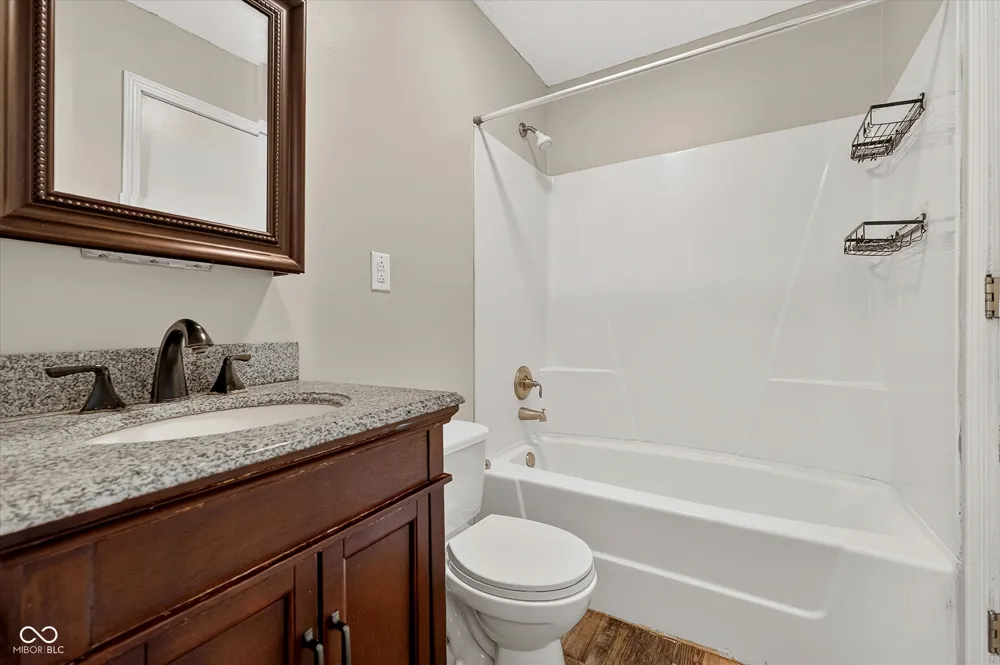 1112 Walton Drive Plainfield, IN 46168