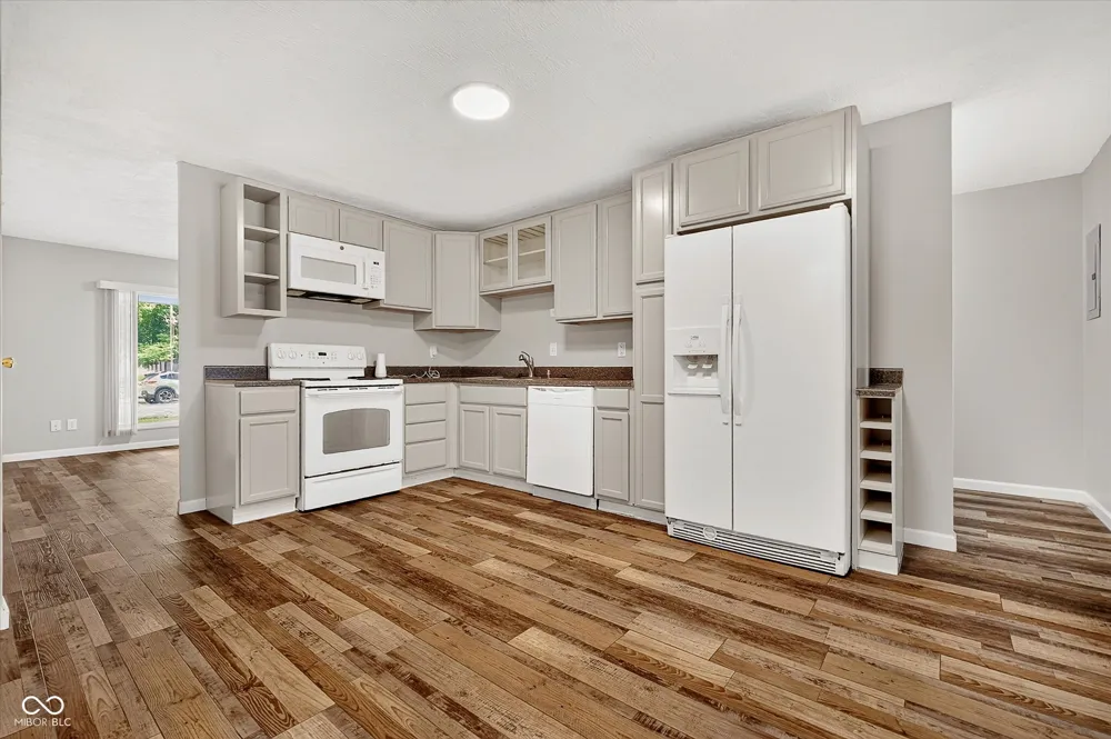 1112 Walton Drive Plainfield, IN 46168