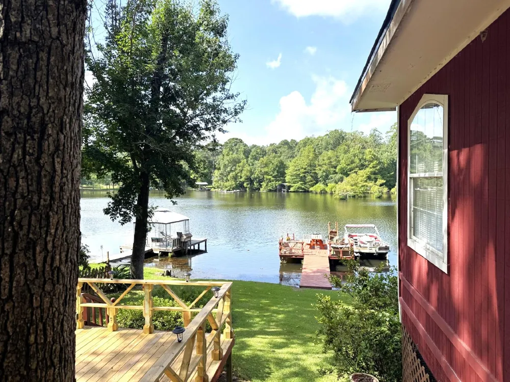 624 County Road 3180 Colmesneil, TX 75938
