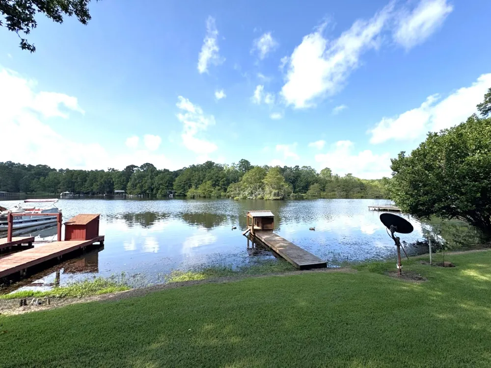 624 County Road 3180 Colmesneil, TX 75938