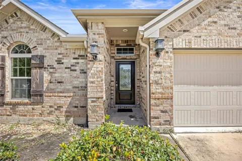 2919 Twin Cove Court Court