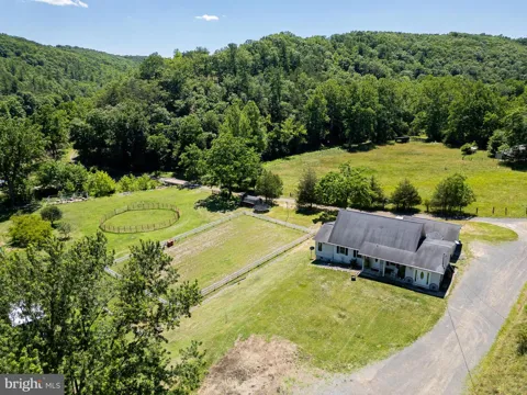 2084 DOUBLE CRIBBS ROAD