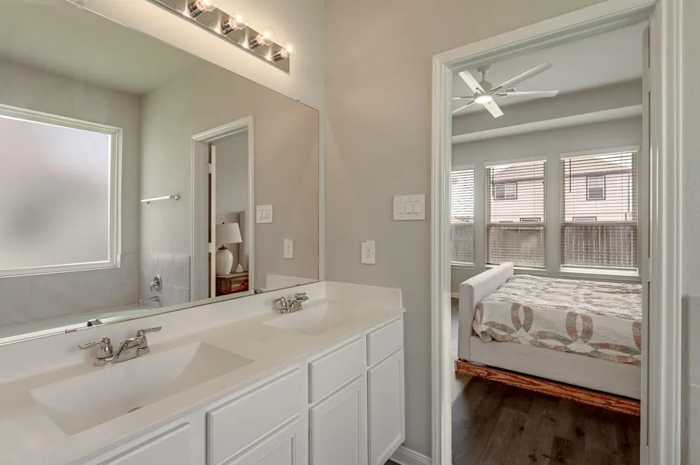 111 Pronghorn Drive Huntsville, TX 77320